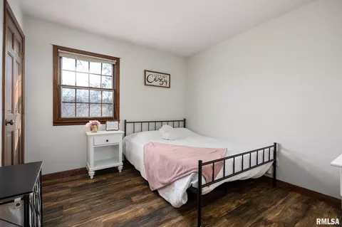 Bedroom - 603 E Swords Dr, Edelstein, IL 61526 photo 1 of 13