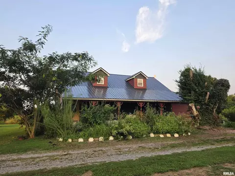 24177 Corinth Rd, Thompsonville, IL 62890