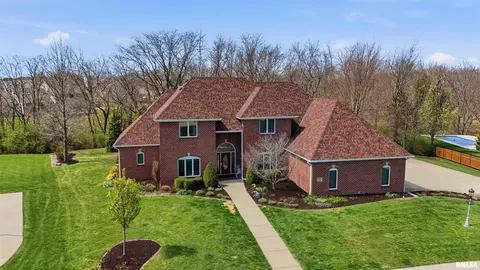 1714 Oak Rdg, Washington, IL 61571