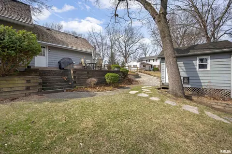 Exterior - 6310 N Fox Chapel Trl, Edwards, IL 61528 photo 9 of 13