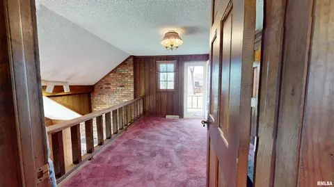 Entry Way - 6310 N Fox Chapel Trl, Edwards, IL 61528 photo 2 of 2