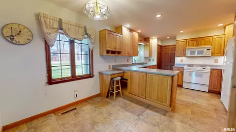 Kitchen - 6310 N Fox Chapel Trl, Edwards, IL 61528 photo 1 of 5