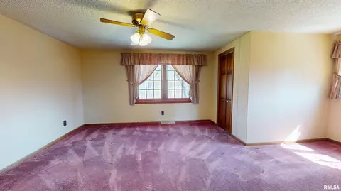 Bedroom - 6310 N Fox Chapel Trl, Edwards, IL 61528 photo 3 of 5