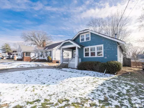 726 W Corrington Ave, Peoria, IL 61604