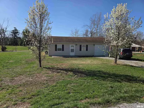 156 Karen Ann Ln, Carrier Mills, IL 62917