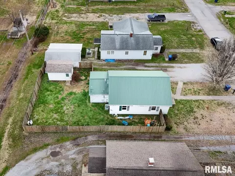 View/Area - 712 Beck St, Carmi, IL 62821 photo 5 of 5