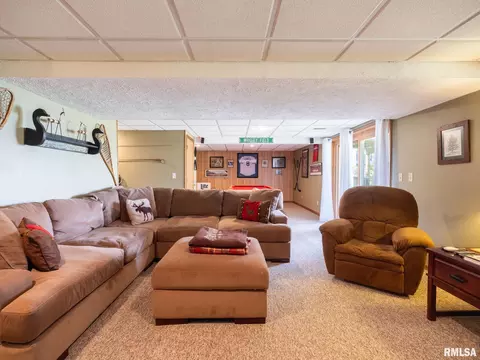 Living - 9913 W Guinivere Dr, Mapleton, IL 61547 photo 4 of 7