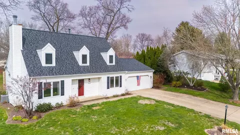 Exterior - 9913 W Guinivere Dr, Mapleton, IL 61547 photo 2 of 16