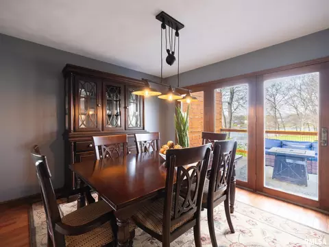 Dining - 9913 W Guinivere Dr, Mapleton, IL 61547 photo 2 of 7