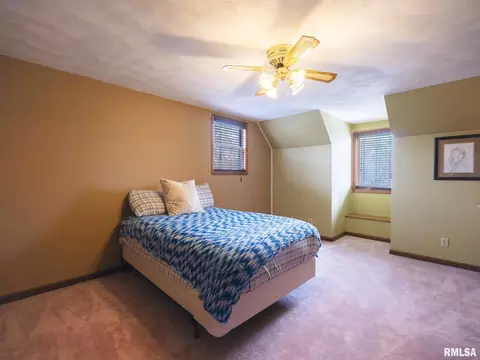 Bedroom - 9913 W Guinivere Dr, Mapleton, IL 61547 photo 6 of 9