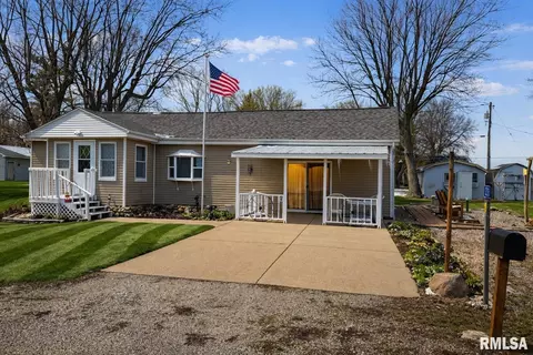 1218 Mckinley St, Lowpoint, IL 61545