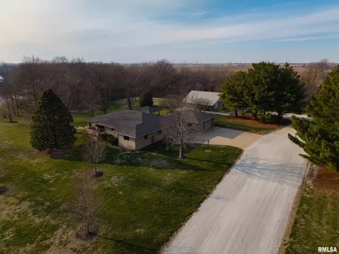 View/Area - 868 E County Highway 3 Hwy, Table Grove, IL 61482 photo 1 of 2