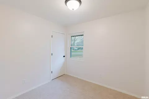 1705 E Pickett Ln, Marion, IL 62959 photo 12