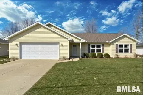 121 Stoneman St, East Peoria, IL 61611