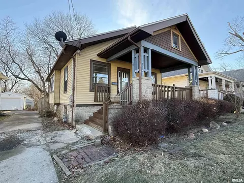 Exterior - 112 E Gift Ave, Peoria, IL 61603 photo 2 of 6