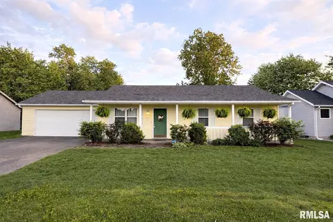 2217 Jennifer Ln, Marion, IL 62959