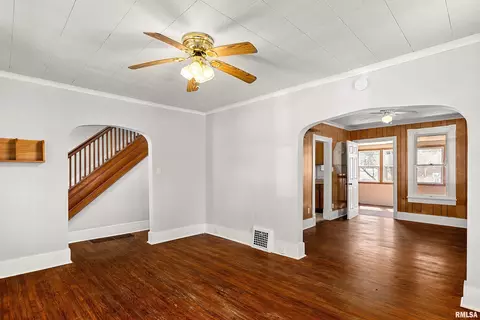 Living - 908 E Behrends Ave, Peoria, IL 61603 photo 1 of 5