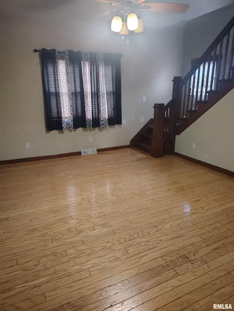 Living - 646 E Locust St, Canton, IL 61520 photo 1 of 1