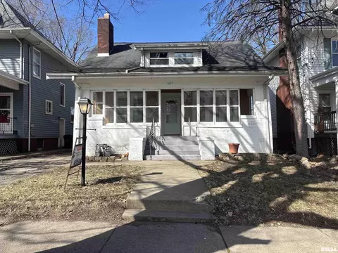 1617 N Dechman Ave, Peoria, IL 61603