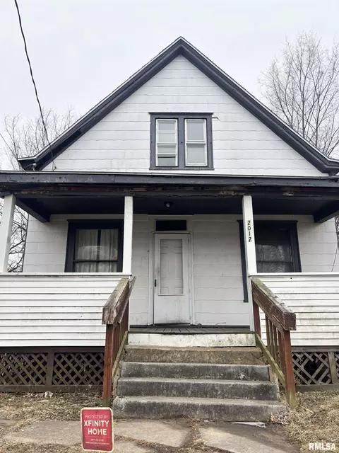 2012 W Garden St, Peoria, IL 61605