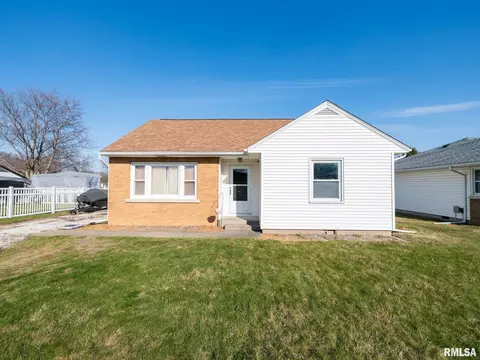 128 N Luellyn Pl, Hanna City, IL 61536