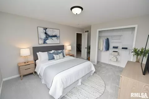 Bedroom - 1260 Silver Oak Cir, Normal, IL 61761 photo 4 of 5