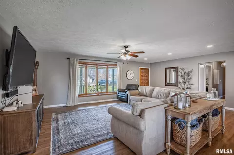 Other - 2944 Delora Ln, Herrin, IL 62948 photo 6 of 19