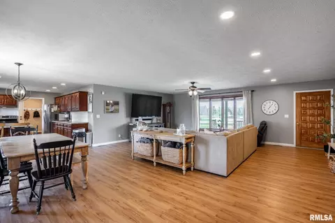 Other - 2944 Delora Ln, Herrin, IL 62948 photo 4 of 19