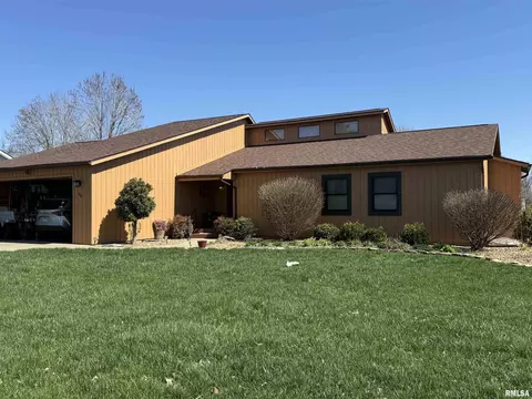 3012 Hickory Ridge Dr, Herrin, IL 62948
