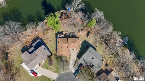 View/Area - 4304 S Arn Ct, Mapleton, IL 61547 photo 2 of 8
