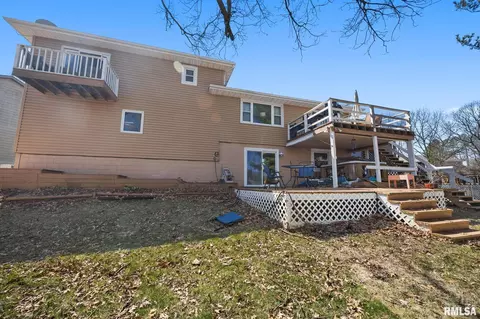 Exterior - 4304 S Arn Ct, Mapleton, IL 61547 photo 4 of 6