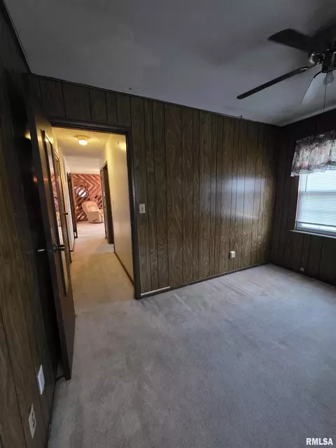 Entry Way - 917 E Baker St, Bloomington, IL 61701 photo 1 of 1