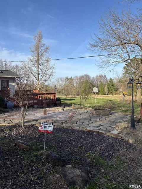 Exterior - 3 Brock Ln, Murphysboro, IL 62966 photo 3 of 8