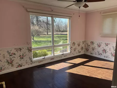 Bedroom - 3 Brock Ln, Murphysboro, IL 62966 photo 1 of 3