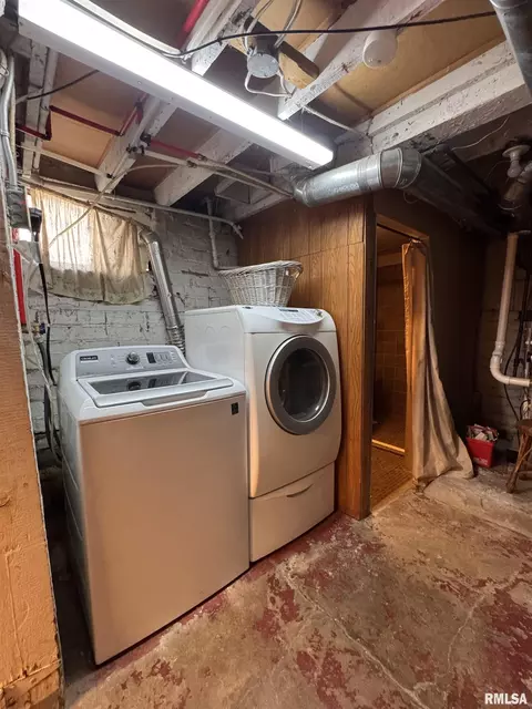 Other - 422 N Randolph St, Macomb, IL 61455 photo 1 of 4