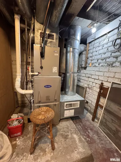 Other - 422 N Randolph St, Macomb, IL 61455 photo 4 of 4