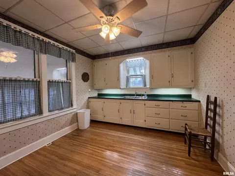Kitchen - 422 N Randolph St, Macomb, IL 61455 photo 2 of 6