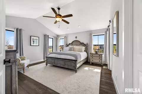 Bedroom - 3000 W Saddle Creek Dr, Dunlap, IL 61525 photo 1 of 6