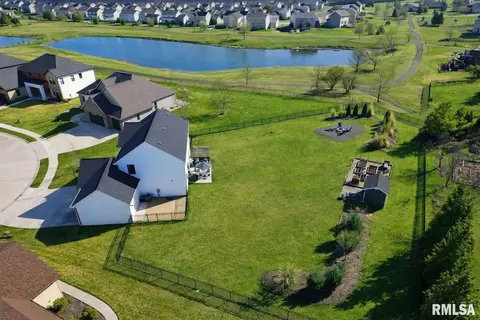 View/Area - 3000 W Saddle Creek Dr, Dunlap, IL 61525 photo 1 of 2