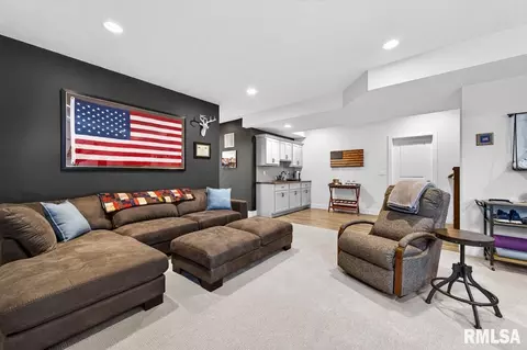 Other - 3000 W Saddle Creek Dr, Dunlap, IL 61525 photo 9 of 13