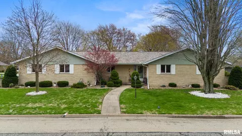 400 S Missouri Ave, Morton, IL 61550