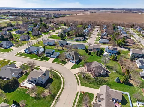 View/Area - 709 Marcus Ct, Chillicothe, IL 61523 photo 8 of 11