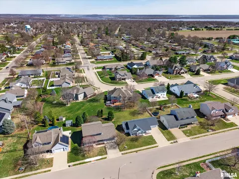 View/Area - 709 Marcus Ct, Chillicothe, IL 61523 photo 9 of 11