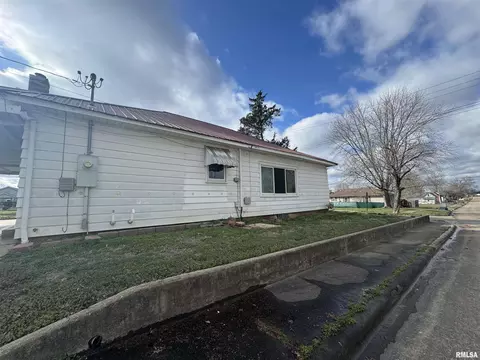 Other - 1500 W Tyler St, Herrin, IL 62948 photo 1 of 6