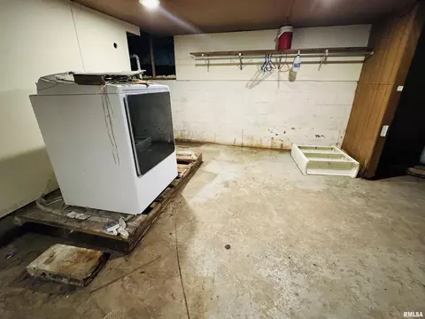 Other - 1500 W Tyler St, Herrin, IL 62948 photo 3 of 6