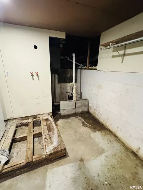 Other - 1500 W Tyler St, Herrin, IL 62948 photo 4 of 6