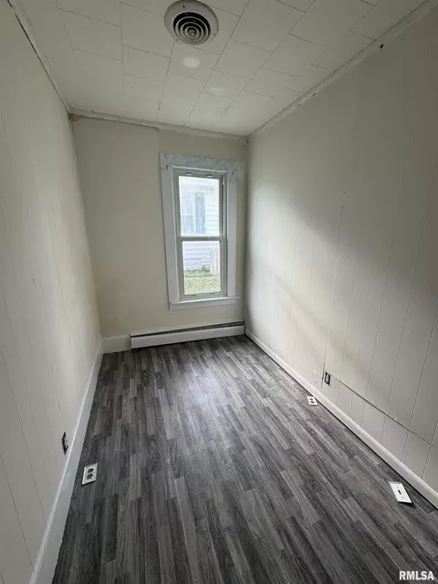 Other - 1500 W Tyler St, Herrin, IL 62948 photo 2 of 6