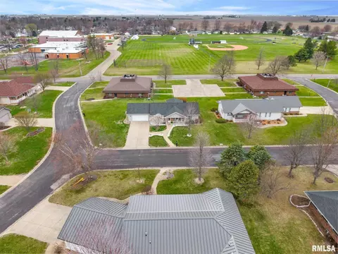 View/Area - 901 N Easy St, Roanoke, IL 61561 photo 1 of 10