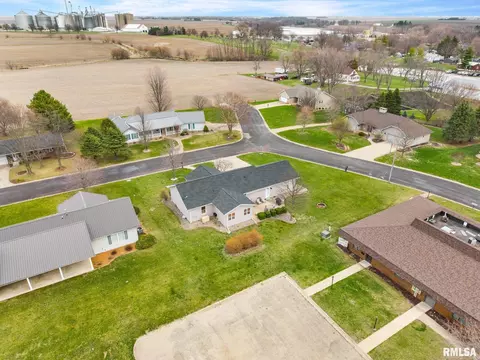 View/Area - 901 N Easy St, Roanoke, IL 61561 photo 3 of 10