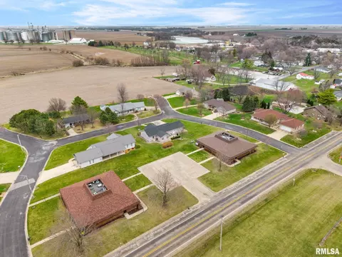 View/Area - 901 N Easy St, Roanoke, IL 61561 photo 9 of 10